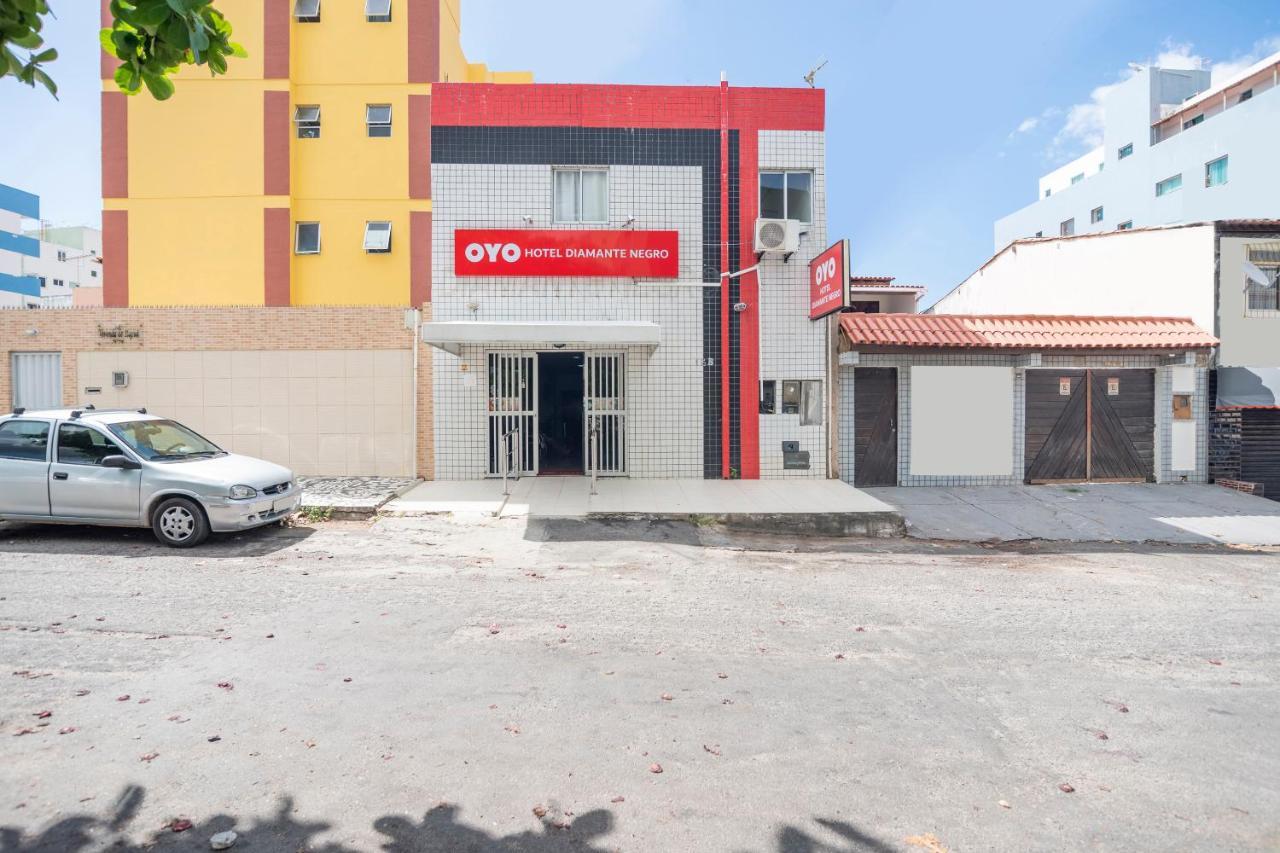 Oyo Diamante Negro - Hotel Salvador